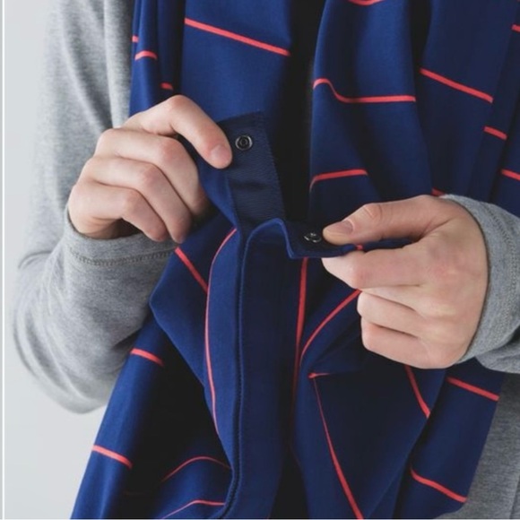 Lululemon scarf - Picture 2 of 4